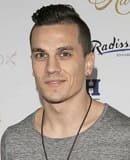Aaron Sidwell
